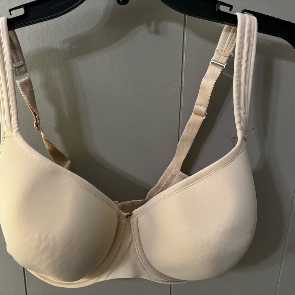 34G Essential Bodywear Abbie bra.
